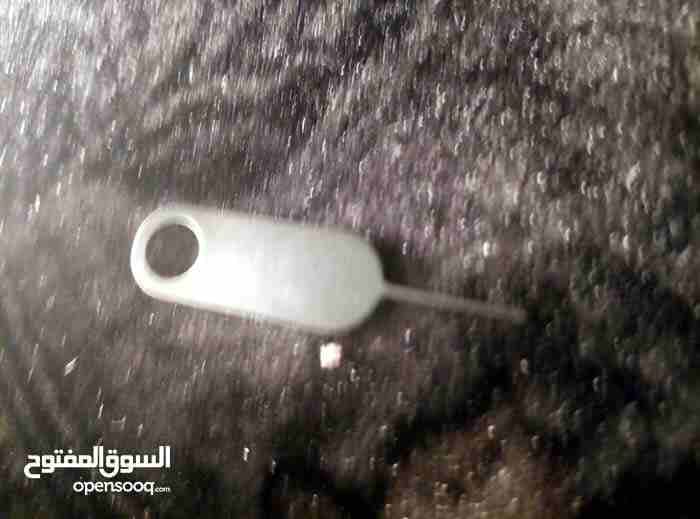ايفون لي البدل علئ فرس لون بني فرس بدوي بس شوف العلان
لا تنسَ أنك شاهدت هذا الإعلان في عنكبوت
الس...