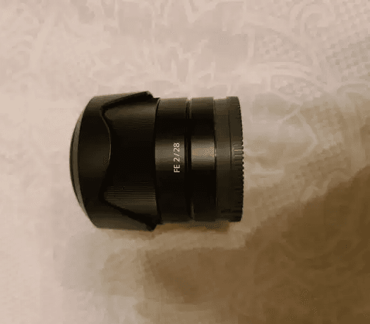 Sony 28mm f/2 SE28F20