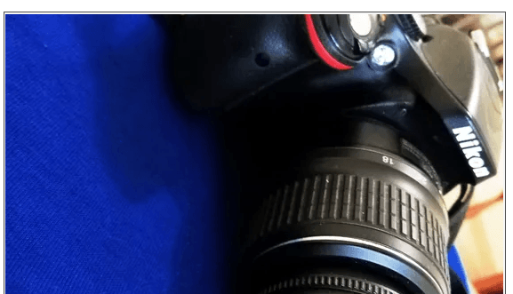 كاميرا نيكون D5200 للبيع